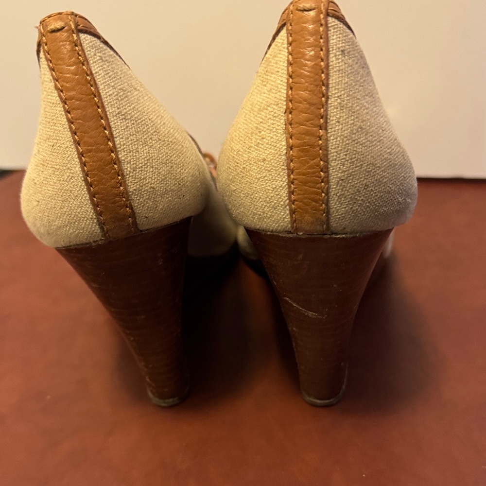 Tory Burch Brown and Cream Peep-Toe Heels - Picture 6 of 9